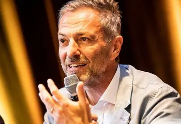 « On ne dessine pas un arbre en commençant par les feuilles, mais par le tronc : c’est que nous avons fait avec cette nouvelle offre pour les fruits et légumes en vrac », souligne Stefano Volpi, cofondateur de Connecting Food.  © Connecting Food